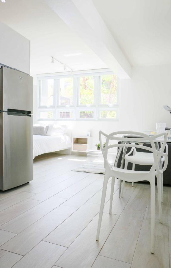 Avila Guesthouse 산후안 외부 사진