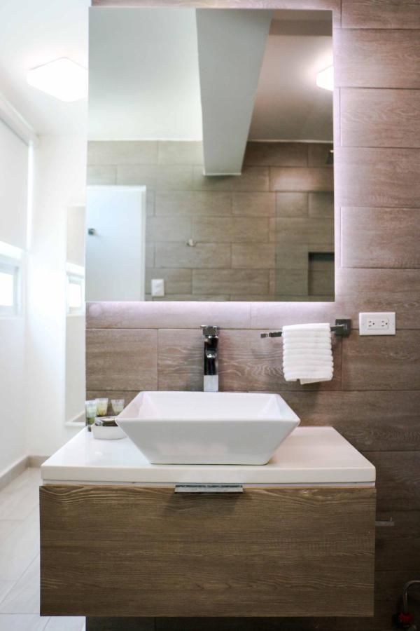 Avila Guesthouse 산후안 외부 사진