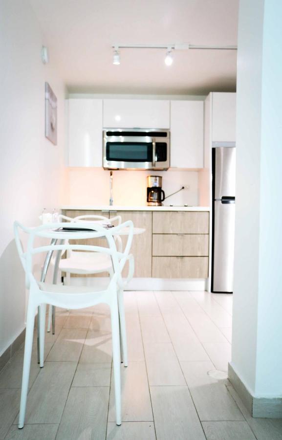 Avila Guesthouse 산후안 외부 사진