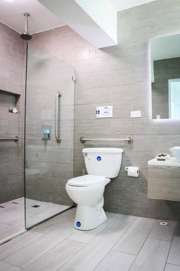 Avila Guesthouse 산후안 외부 사진