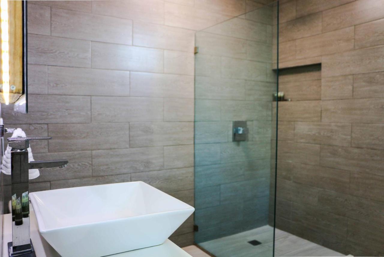 Avila Guesthouse 산후안 외부 사진